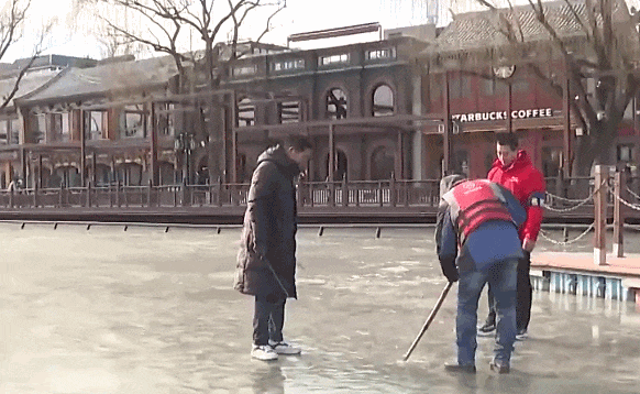 京多所高校专业冰场对外开放球盟会网页登录冰雪头条：北