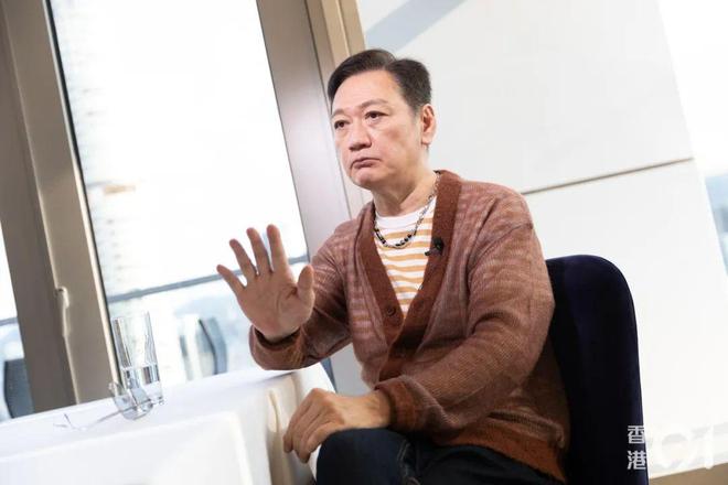 家拍戏不介意被嘲五音不全：我不觉得前TVB男星自爆因一个原因拒返娘(图5)